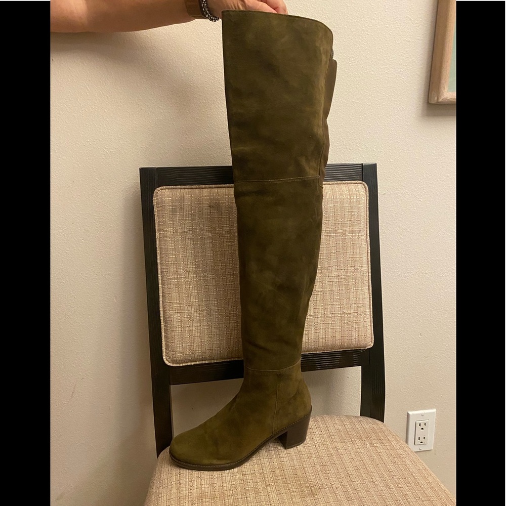 BRAND NEW Stuart Weitzman khaki suede over the knee boots size 6.